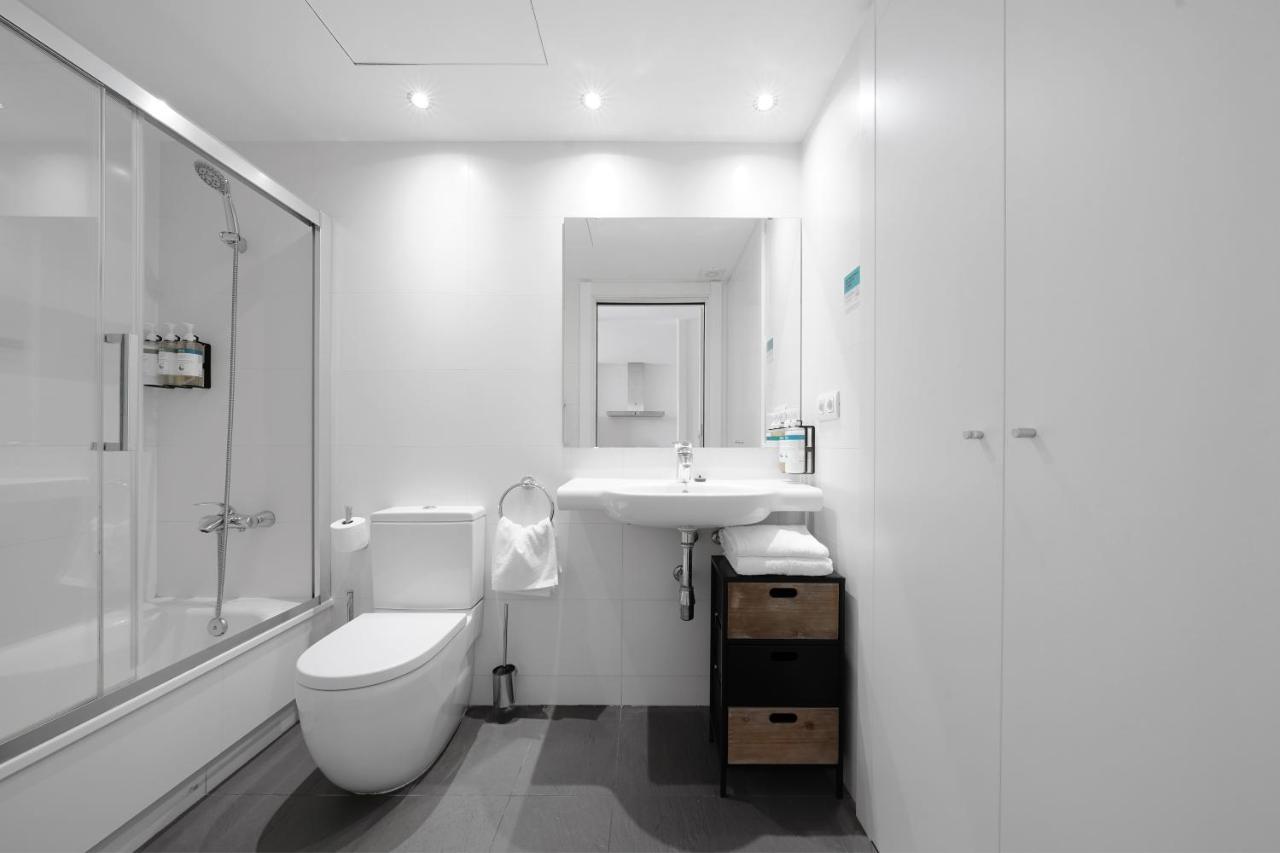 Numa Barcelona Colmena Apartment Bagian luar foto