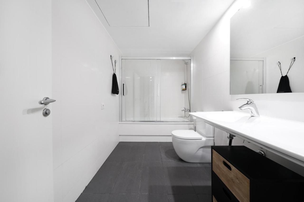 Numa Barcelona Colmena Apartment Bagian luar foto