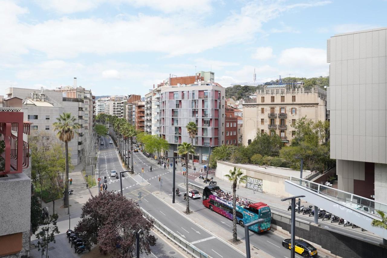 Numa I Colmena Apartments Barcelona Bagian luar foto